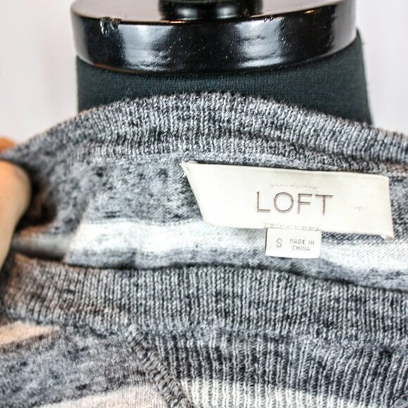 Ann Taylor LOFT Sweater Grey White Striped… - Picture 4 of 4